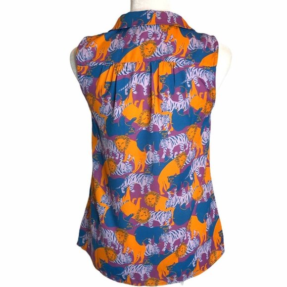 ModCloth XXS Sleeveless Blouse V-Neck Lions Tigers - Picture 6 of 11